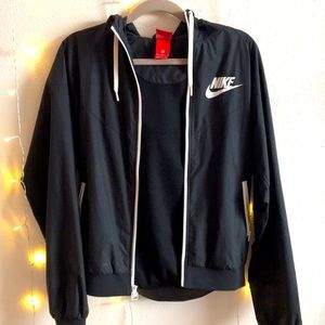 Nike windbreaker